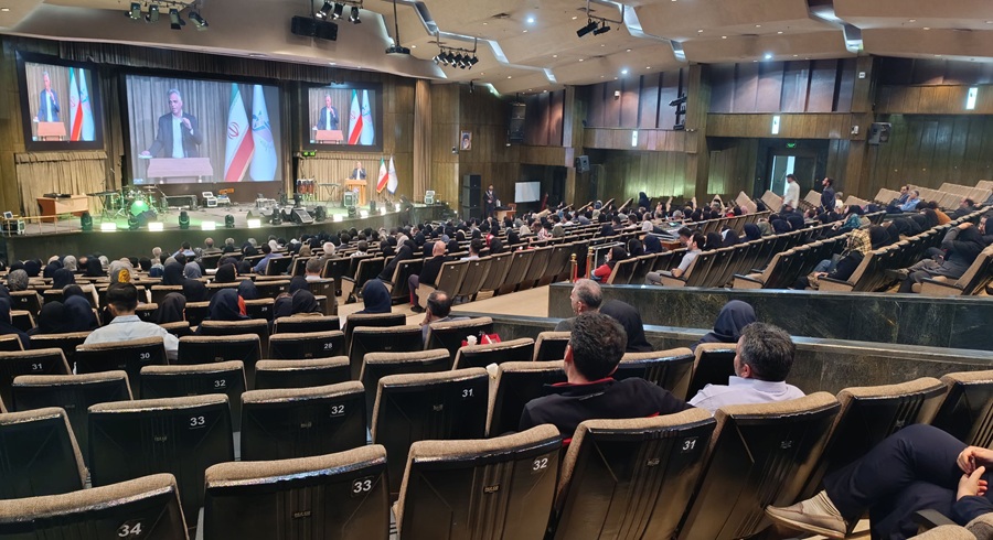 هلدینگ برتر در روز ملی پرستار